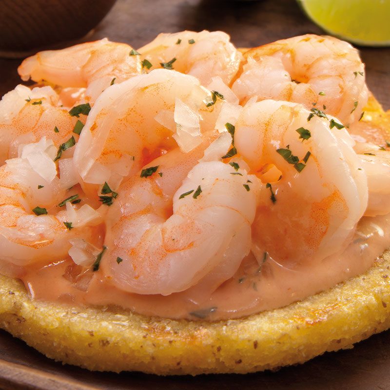 Receta de arepas con camarón y harina de maíz